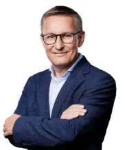Aleksander Solski Członek Zarządu ds. Finansowych Selena FM S.A.
